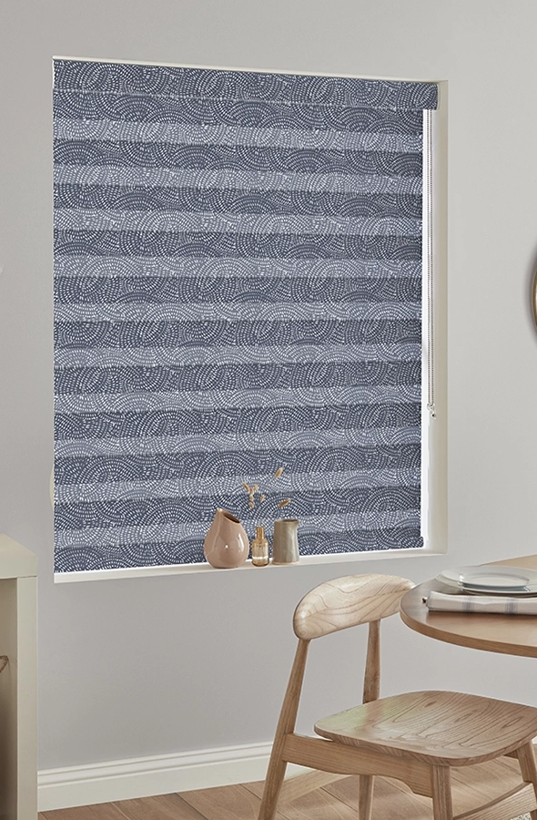 Room with open day and night blind form illumin8 Fifty50™ Collection